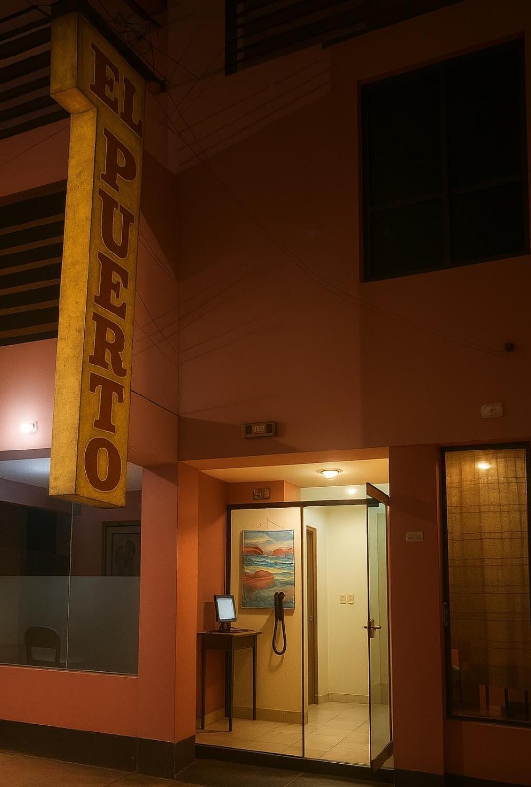 Hostal El Puerto Yurimaguas Buitenkant foto