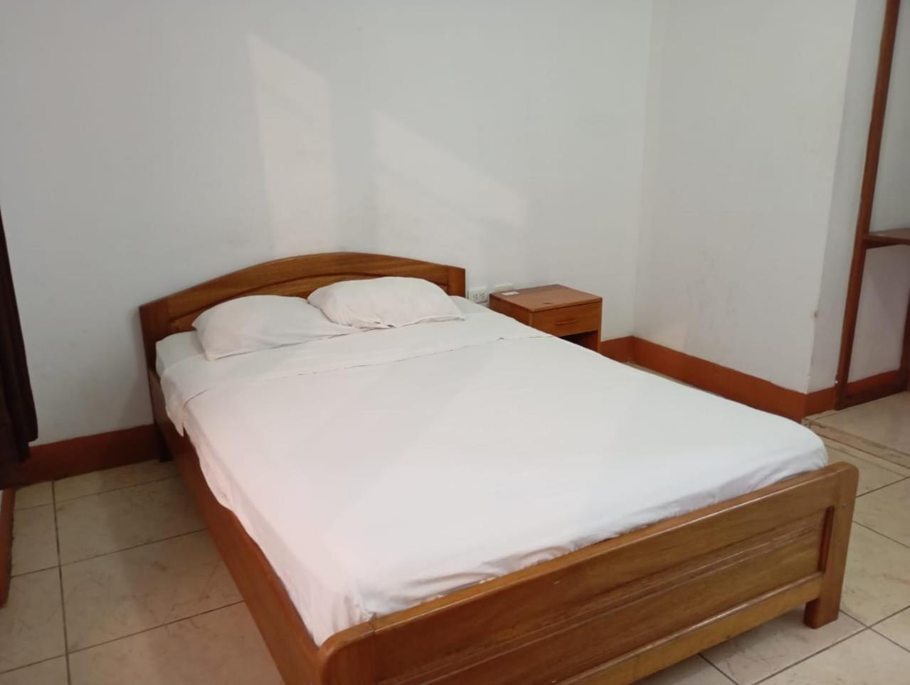 Hostal El Puerto Yurimaguas Buitenkant foto
