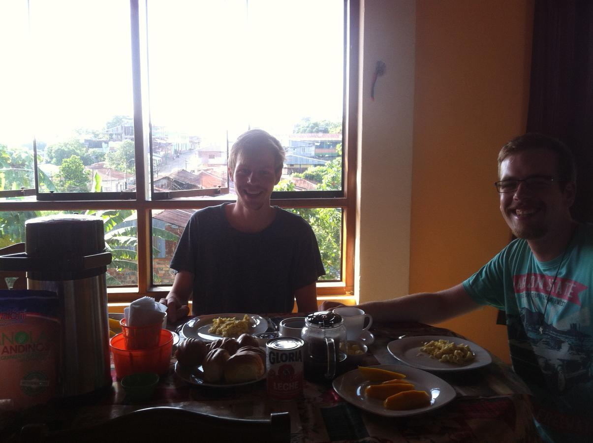 Hostal El Puerto Yurimaguas Buitenkant foto
