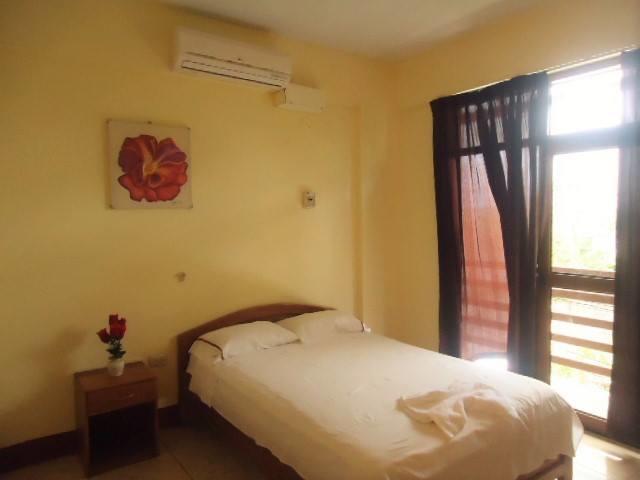 Hostal El Puerto Yurimaguas Buitenkant foto